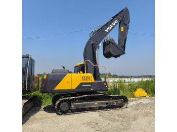 Excavator pe şenile VOLVO EC210