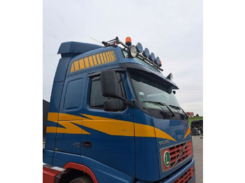 Cabină VOLVO FH12