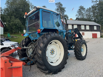 1983 Ford 7710 4x4 w/ frontloader în leasing 1983 Ford 7710 4x4 w/ frontloader: Foto 4 1983 Ford 7710 4x4 w/ frontloader în leasing 1983 Ford 7710 4x4 w/ frontloader: Foto 4