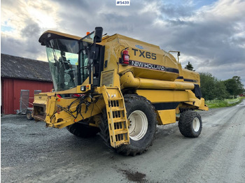 Combină de recoltat cereale NEW HOLLAND TX65