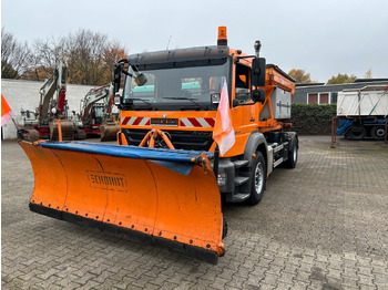 Camion cu cârlig MERCEDES-BENZ Axor 1824