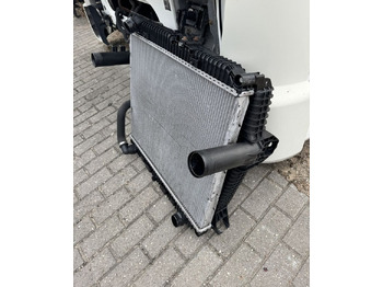 Intercooler pentru Camion Mercedes-Benz Atego 3 E6: Foto 3 Intercooler pentru Camion Mercedes-Benz Atego 3 E6: Foto 3