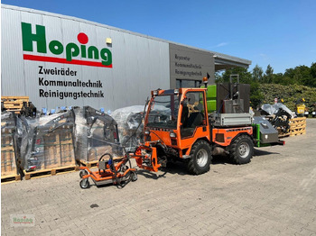 Tractor agricol HOLDER