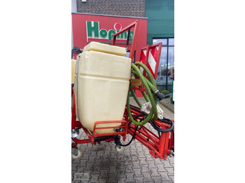 Maşină de erbicidat purtata HOLDER