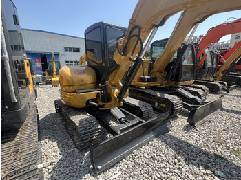 Mini excavator CATERPILLAR