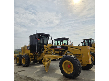 Autogreder CATERPILLAR 140K