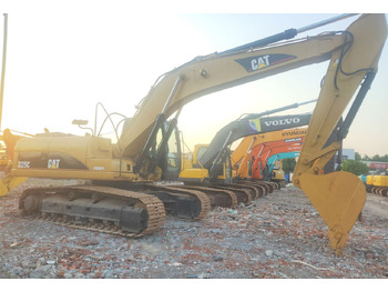 Excavator pe şenile CATERPILLAR 325C