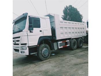 Camion basculantă SINOTRUK HOWO 6x4: Foto 4 Camion basculantă SINOTRUK HOWO 6x4: Foto 4