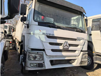 Camion basculantă SINOTRUK HOWO