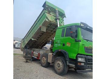 Camion basculantă SINOTRUK HOWO: Foto 4 Camion basculantă SINOTRUK HOWO: Foto 4
