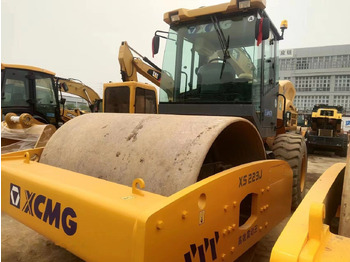 Compactor XCMG XS223J: Foto 3