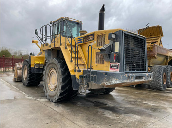 Încărcător frontal pe pneuri KOMATSU WA600-6