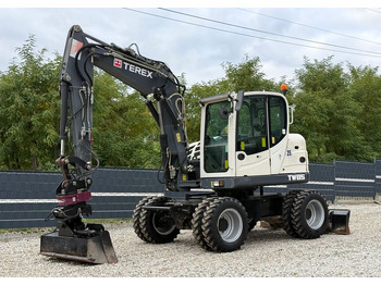 Excavator pe roţi TEREX