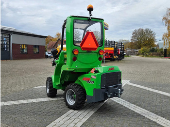 Mini încărcător pe şenile Avant 423 mini-shovel: Foto 4