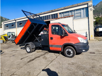 Autoutilitară basculantă IVECO Daily 35c13