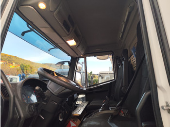 Camion cu macara, Camion basculantă IVECO EUROCARGO 120-210: Foto 5