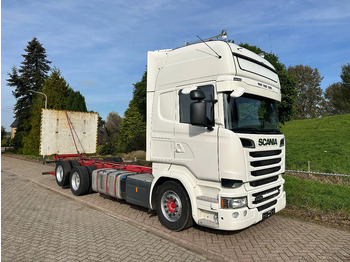 Camion şasiu Scania R730 V8 FULL AIR-6X2-RETARDER- EUR6-: Foto 4 Camion şasiu Scania R730 V8 FULL AIR-6X2-RETARDER- EUR6-: Foto 4