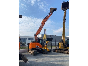 Excavator pe şenile DOOSAN DX140LCR-5