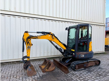 Mini excavator BOBCAT E26