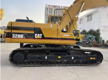 Excavator pe şenile CATERPILLAR 320BL: Foto 5 Excavator pe şenile CATERPILLAR 320BL: Foto 5