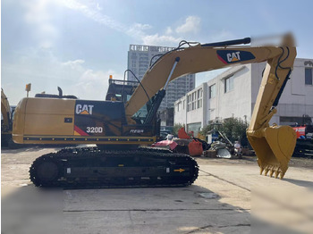 Excavator pe şenile CATERPILLAR 320D