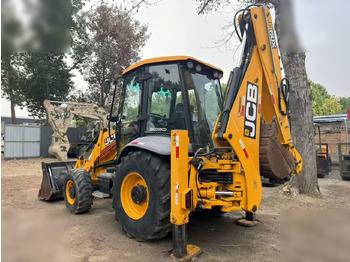 Buldoexcavator JCB 3CX