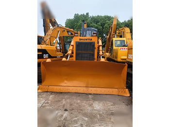 Buldozer SHANTUI