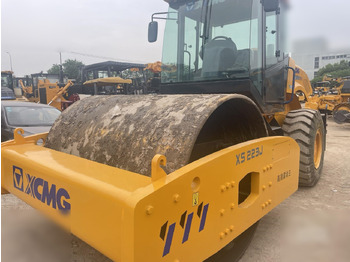 Cilindru compactor XCMG XS223J