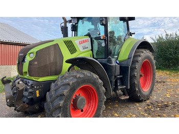 Tractor agricol CLAAS Axion 830