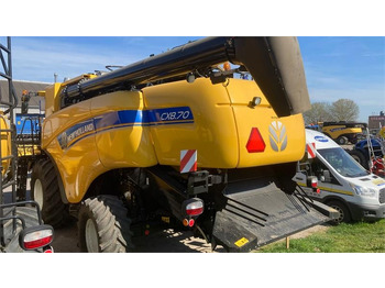Combină de recoltat cereale New Holland CX 8.70 SLH: Foto 3
