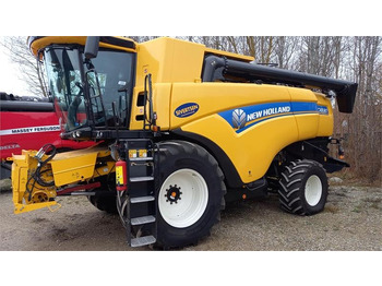 Combină de recoltat cereale NEW HOLLAND CX series