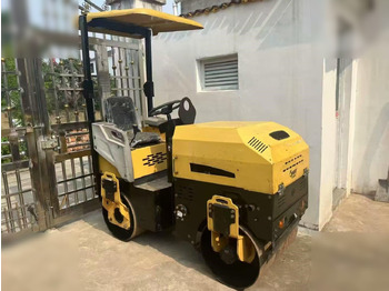 Cilindru compactor BOMAG