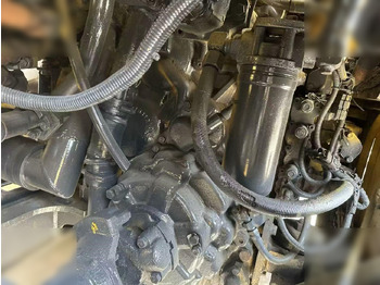 Încărcător frontal pe pneuri KOMATSU WA470-3: Foto 4 Încărcător frontal pe pneuri KOMATSU WA470-3: Foto 4