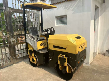 : fotografie din antet