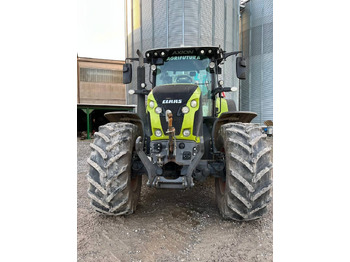 Tractor agricol CLAAS Axion 870