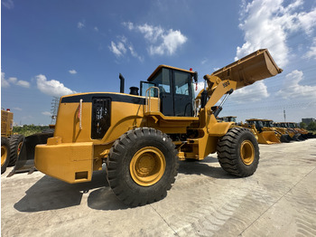 Încărcător frontal pe pneuri CATERPILLAR 950G
