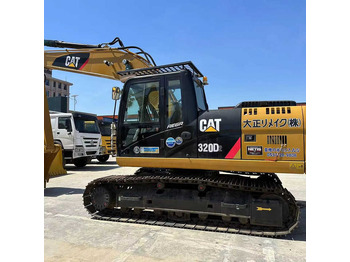 Excavator pe şenile CATERPILLAR 320D2