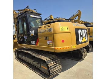 Excavator pe şenile CATERPILLAR 323D