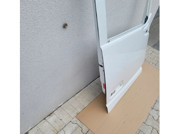 Uşă și piese pentru Camion DRZWI PRAWE VOLVO FH4 ORYGINAŁ CHWALIM116: Foto 2 Uşă și piese pentru Camion DRZWI PRAWE VOLVO FH4 ORYGINAŁ CHWALIM116: Foto 2