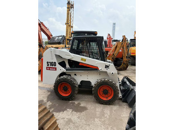 Mini încărcător BOBCAT S160