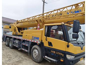 Macara tot teren XCMG Crane QY25K 25Ton: Foto 2 Macara tot teren XCMG Crane QY25K 25Ton: Foto 2