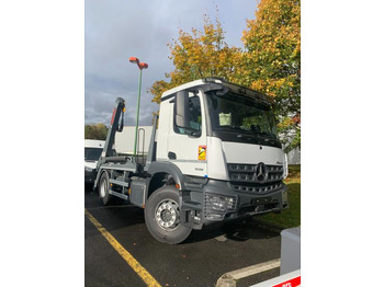 Camion container de gunoi Mercedes Actros 1835: Foto 2