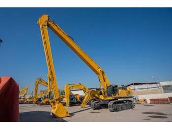 Excavator pe şenile KOMATSU