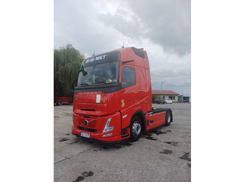Cap tractor VOLVO FH 460T 4x2T , AERO , 3 PIECES: Foto 2 Cap tractor VOLVO FH 460T 4x2T , AERO , 3 PIECES: Foto 2
