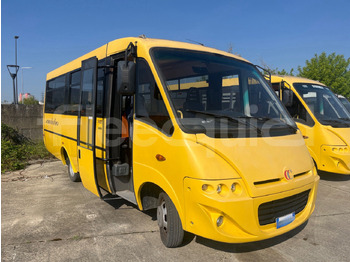 Autobuz școlar IVECO