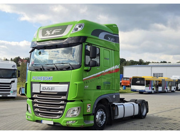 Cap tractor DAF XF 460