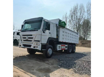 Camion basculantă SINOTRUK HOWO
