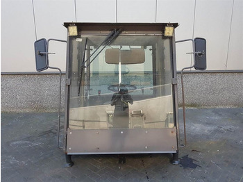 Cabină și interior AHLMANN