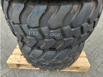 Anvelope și jante pentru Utilaje constructii Schaeff SKL834-Firestone 405/70R18-Tire/Reifen/Band: Foto 3