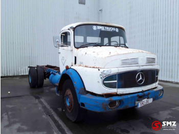 Camion şasiu MERCEDES-BENZ